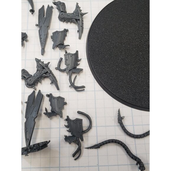 Warhammer 40k Chaos Space Marine Bits Warpforged Venomcrawler - Picture 5 of 9